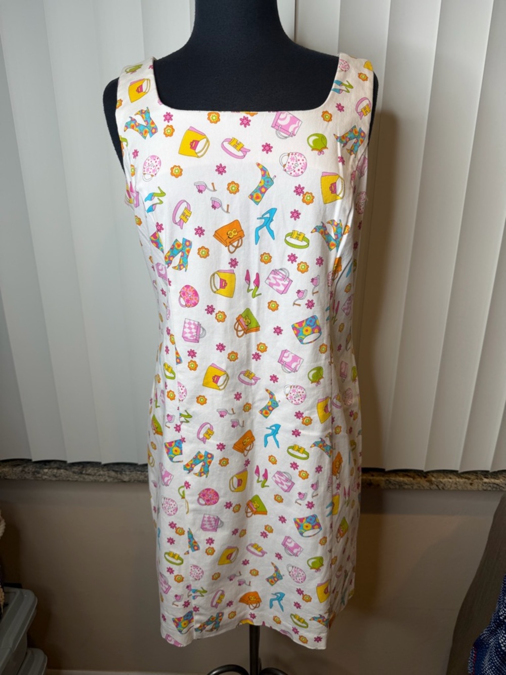Briggs Sleeveless White Sundress Colorful Novelty Purse Shoe Print Size 12